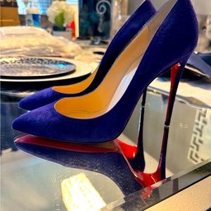 Christian Louboutin Pigalle Follies 100 Veau Velours Encre Size 40